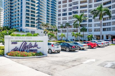 Comprar apartamento no Alexander Towers 305