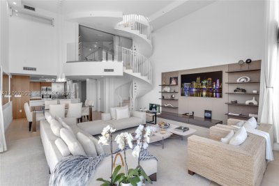 Property photo # 9