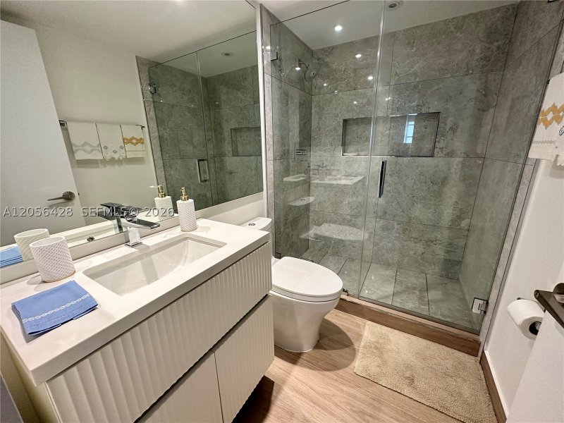 Alquiler de apartamento en Commodore Club West 1004