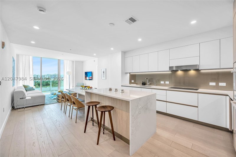 Condo for sale at La Baia South PH 809
