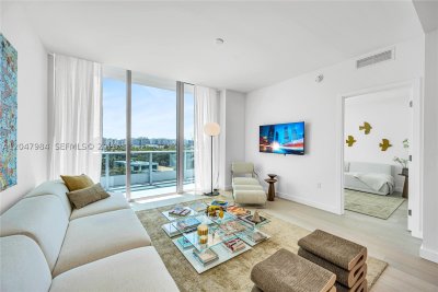 Comprar apartamento en La Baia South PH 809
