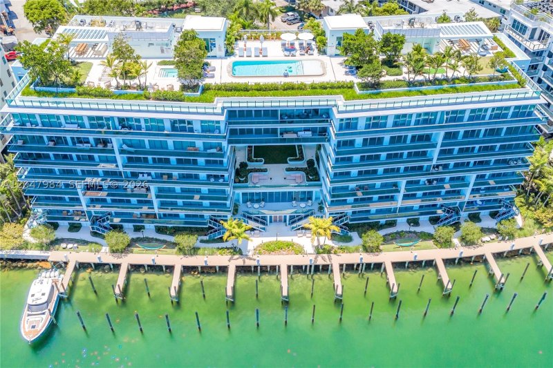 Condo for sale at La Baia South PH 809