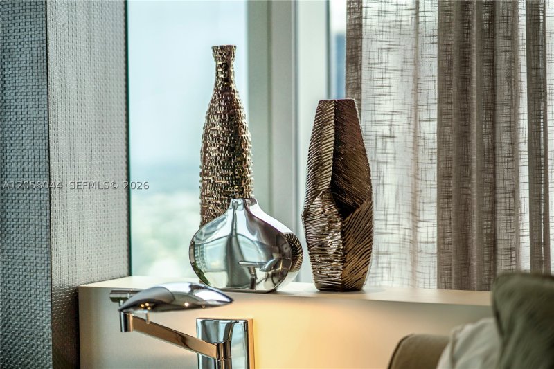 Aluguel de apartamento no Icon Brickell Tower I 5013