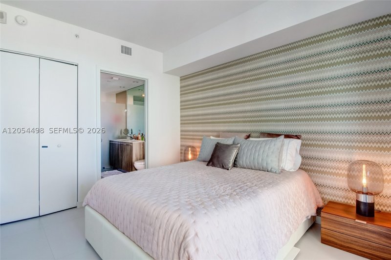 Condo for sale at Paraiso Bayviews 1502