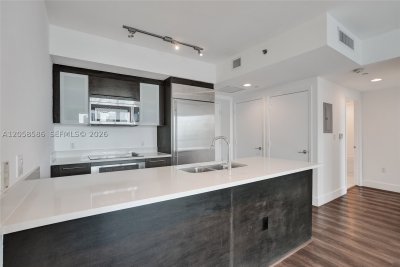 Comprar apartamento no 500 Brickell West Tower 3604