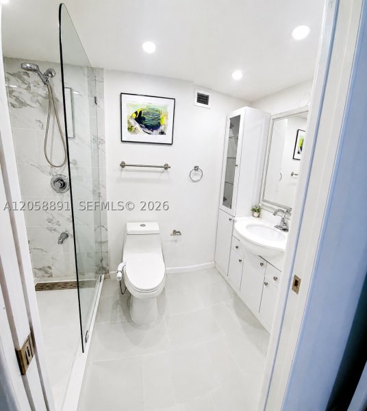 Apartment for rent at Mirasol Ocean Towers 2306