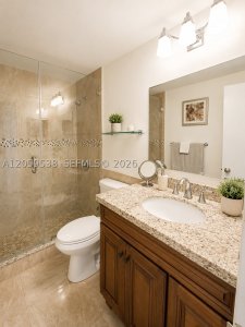 Comprar apartamento no Alexander Towers 401
