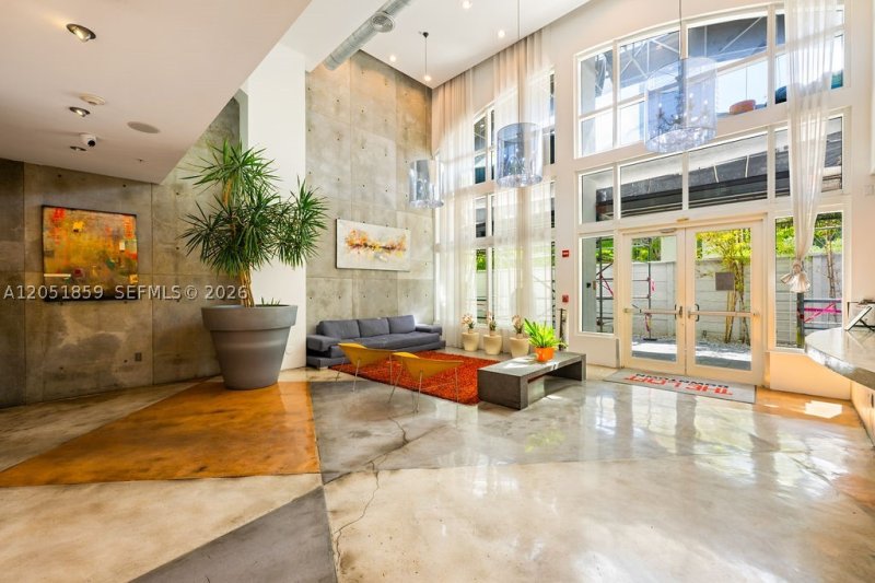 Condo for sale at Loft Downtown I 909