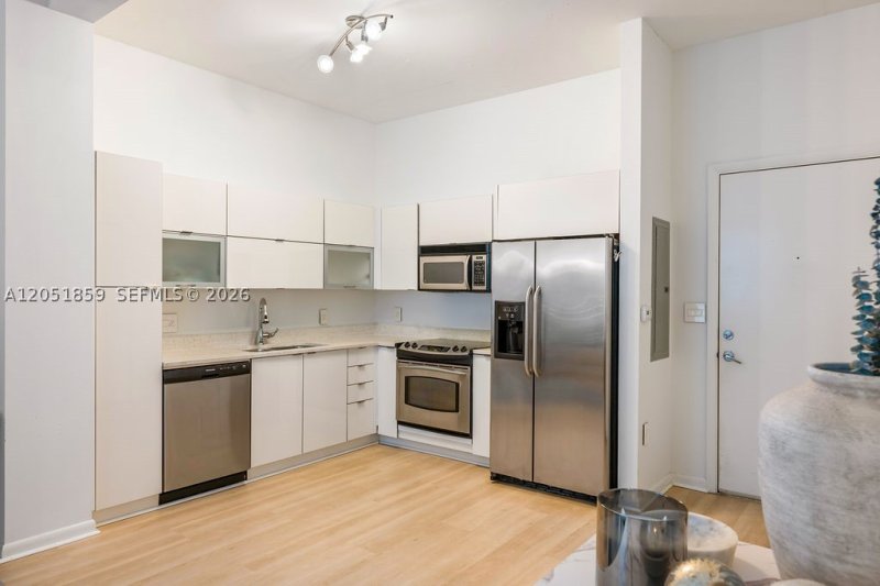 Condo for sale at Loft Downtown I 909