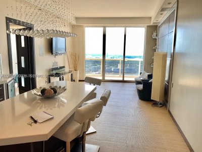 Aluguel de apartamento no Beach Club Three 4406