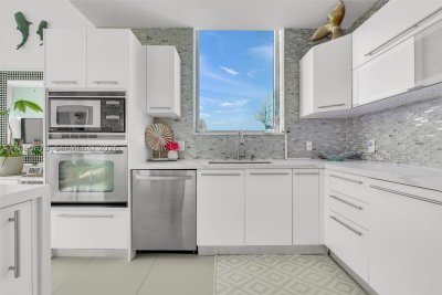 Comprar apartamento en Eloquence on the Bay 1408