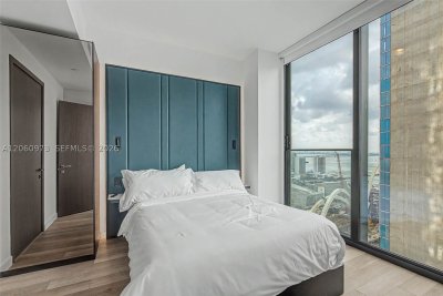 Aluguel de apartamento no E11EVEN Hotel & Residences 3808