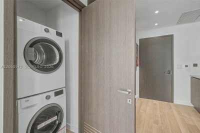 Aluguel de apartamento no E11EVEN Hotel & Residences 3808
