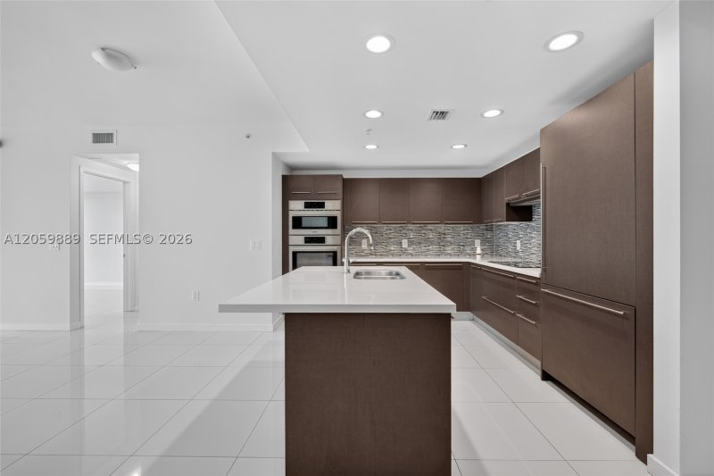 Condo for sale at Midtown Doral 209