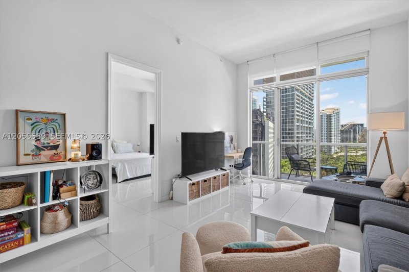 Comprar apartamento en 500 Brickell East Tower 1100