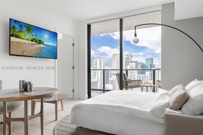 Property photo # 6