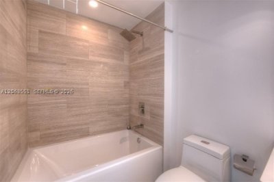 Alquiler de apartamento en Brickell House Condo 2313