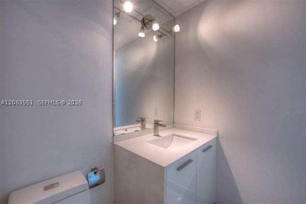 Apartment for rent at Brickell House Condo 2313
