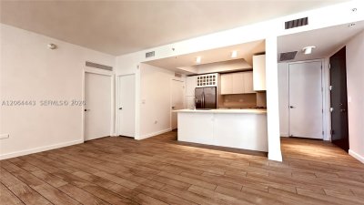 Aluguel de apartamento no Nine at Mary Brickell Village 1604