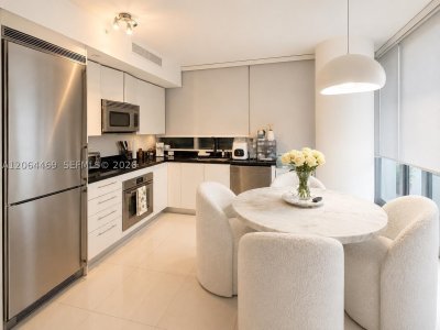 Comprar apartamento en Mint at Riverfront 1210