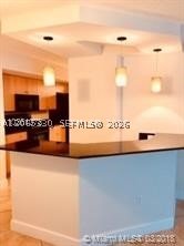 Comprar apartamento en The Collins Condo 912
