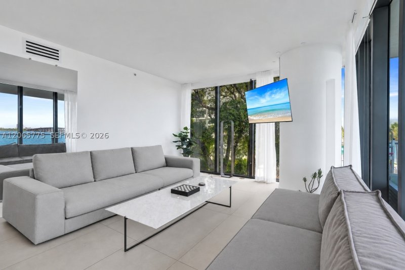 Comprar apartamento en One Paraiso 306