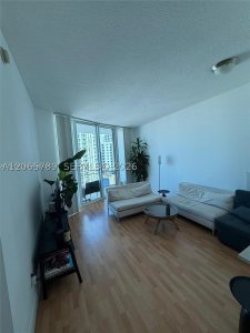 Comprar apartamento no City 24 1108