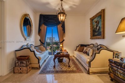 Comprar apartamento no Ponce Tower 624