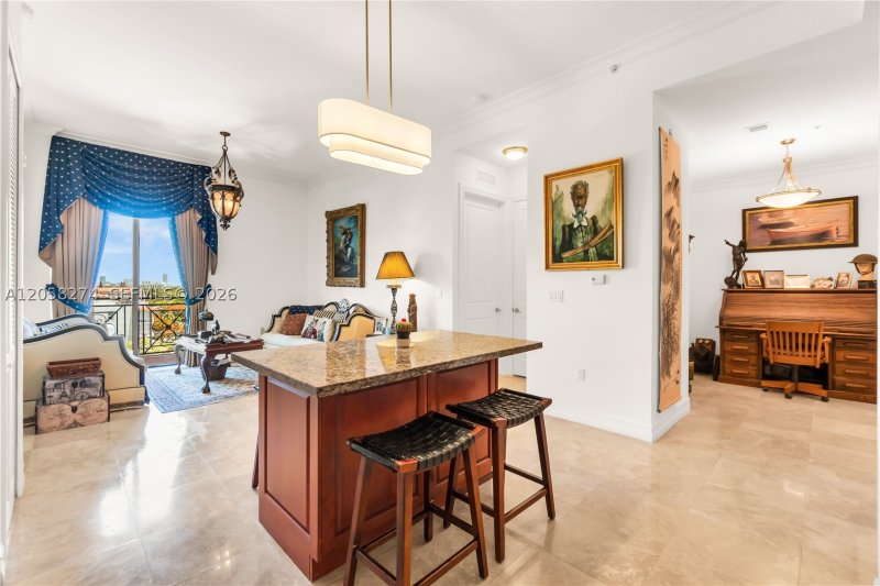 Condo for sale at Ponce Tower 624