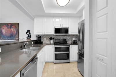 Alquiler de apartamento en Ritz Carlton Coconut Grove 1904