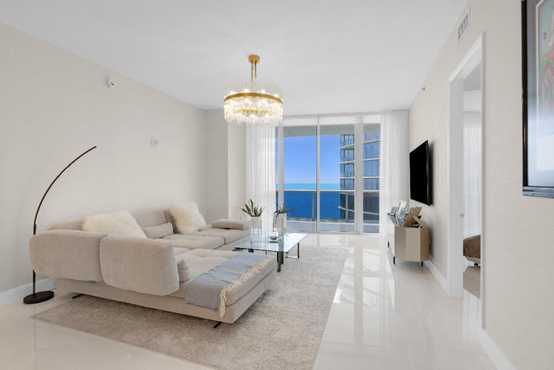 Comprar apartamento no Trump Tower Three 2207