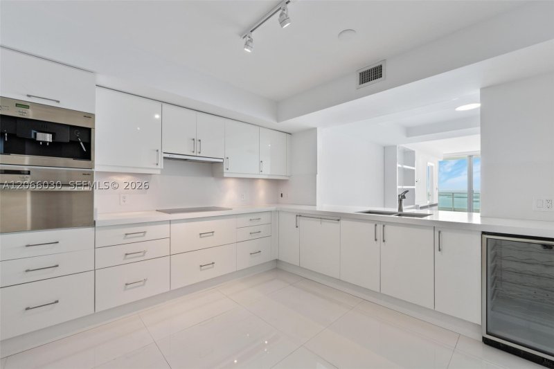 Condo for sale at Jade Brickell 4107