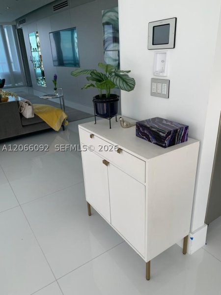 Comprar apartamento en Jade Ocean 3808