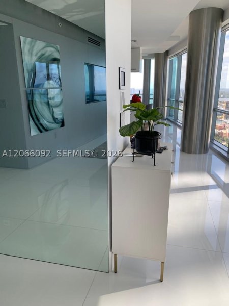 Comprar apartamento en Jade Ocean 3808
