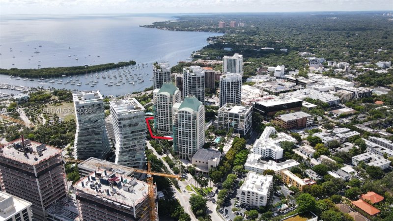 Apartment for rent at Ritz Carlton Coconut Grove 1607