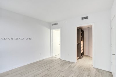 Comprar apartamento no Brickell Ten 1708