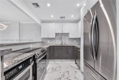 Comprar apartamento en Hallmark of Hollywood 802