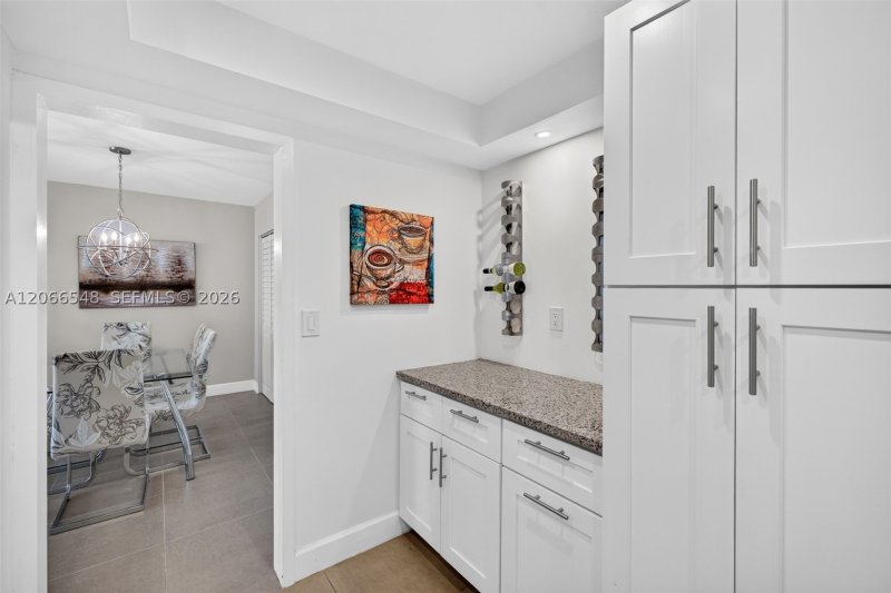 Condo for sale at Parker Plaza Estates 1218