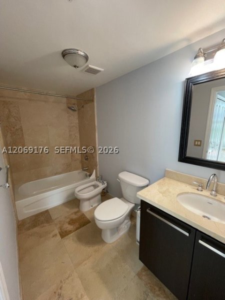 Condo for sale at The Nevis 501