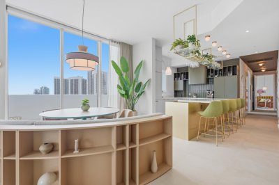 Comprar apartamento en Ocean Marine Yacht Club 2408