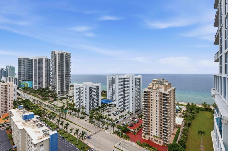 Condo for sale at Ocean Marine Yacht Club 2408