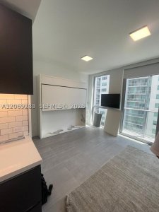 Comprar apartamento en YotelPad Miami 1613