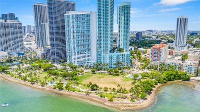 Comprar apartamento en 1800 Club 809