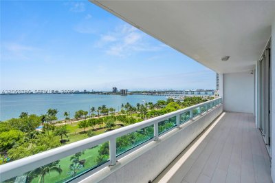 Comprar apartamento en 1800 Club 809