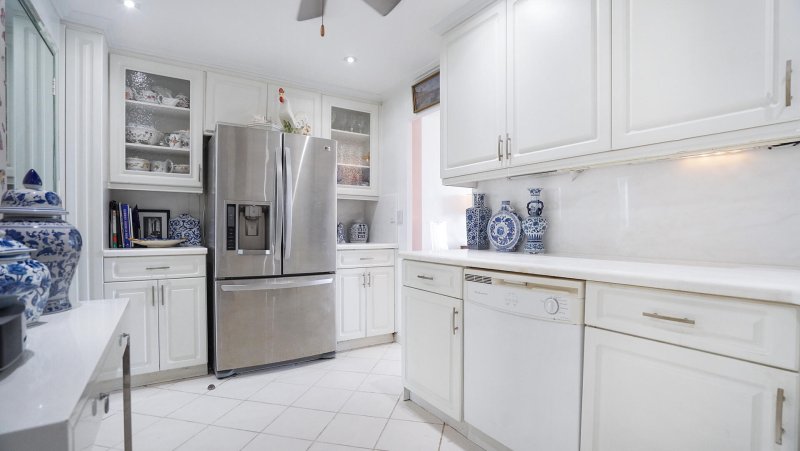 Condo for sale at Coral Ridge Towers 1214