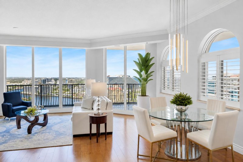 Condo for sale at Jackson Tower 2705D