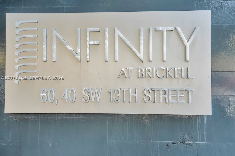 Alquiler de apartamento en Infinity on Brickell 1402