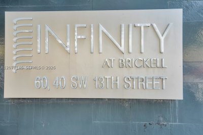 Alquiler de apartamento en Infinity on Brickell 1402