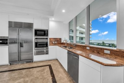 Comprar apartamento en Ritz Carlton One Bal Harbour 402