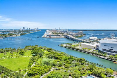 Comprar apartamento no Ten Museum Park 2603